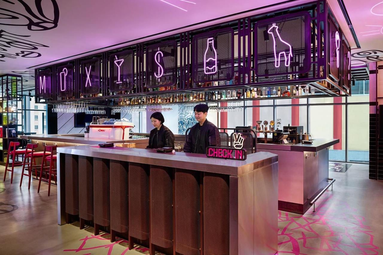 Moxy Myeongdong ホテル